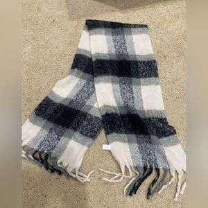 Plaid Blanket Scarf Navy Gray Cream Fringe Winter Cozy Oversized